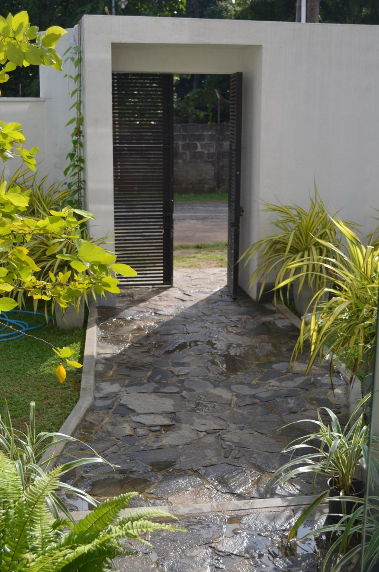 Silina Airport Transit Hotel & Residence Katunayaka Exterior foto
